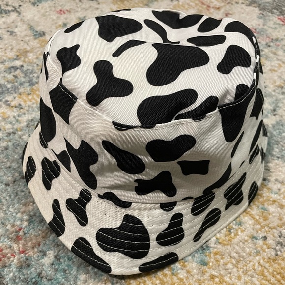 Cowprint Bucket Hat - Picture 1 of 1